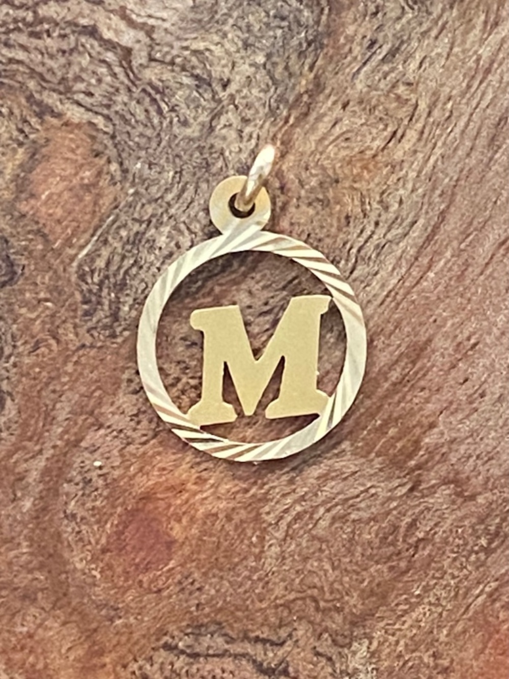 Vintage Solid 18K Gold Yellow Initial Open Circle M Pendant Charm Monogram Italy
